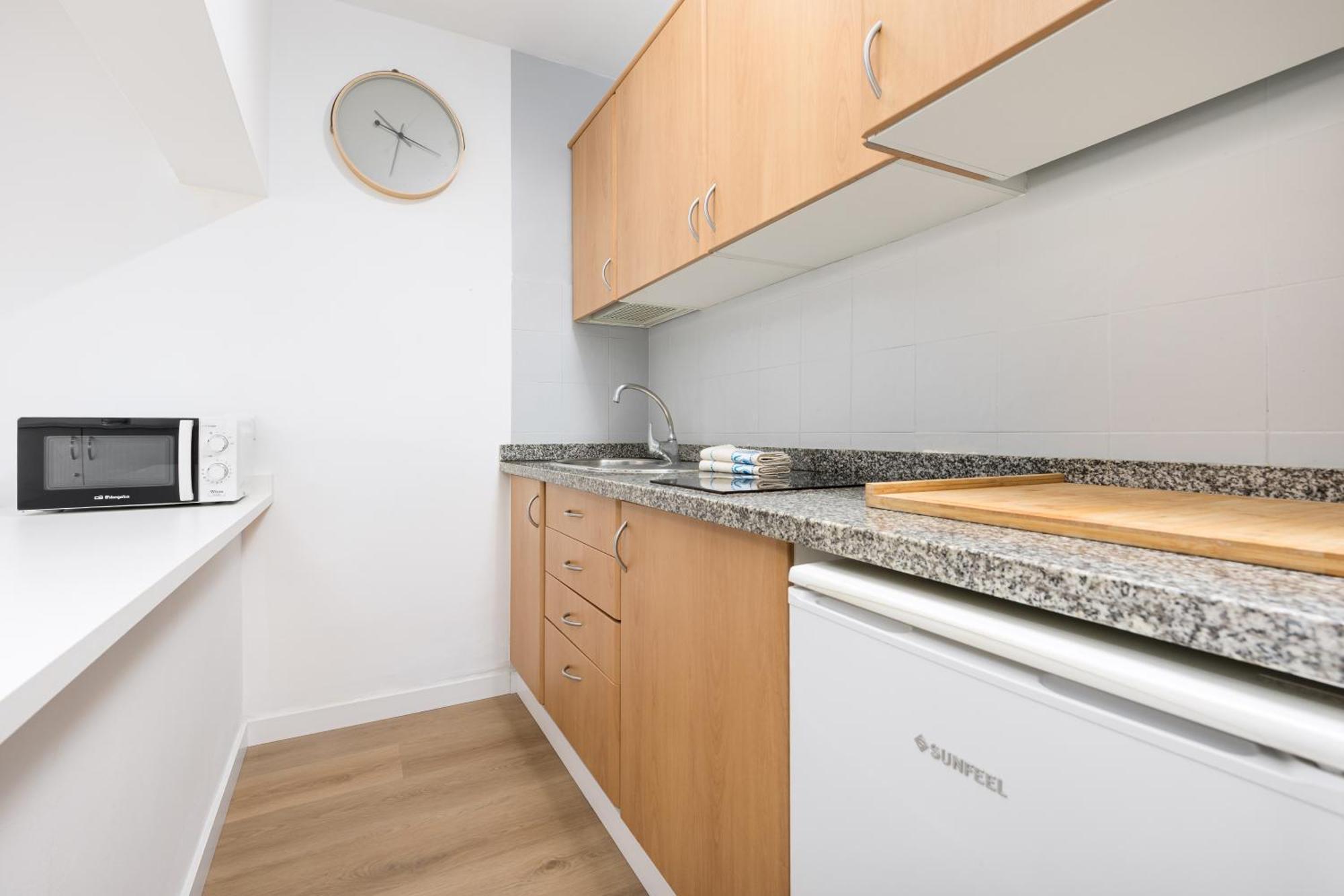 Home2Book Pool & Tennis Court Cozy Apt, Κοραλέχο Εξωτερικό φωτογραφία